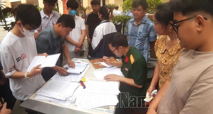 Lý Nhân số thí sinh đăng ký tuyển sinh quân sự tăng cao so với năm 2024