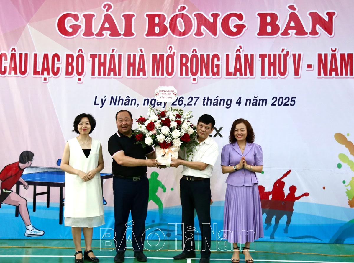 Giải bóng bàn CLB Thái Hà chào mừng kỷ niệm 50 năm Ngày Giải phóng miền Nam, thống nhất đất nước