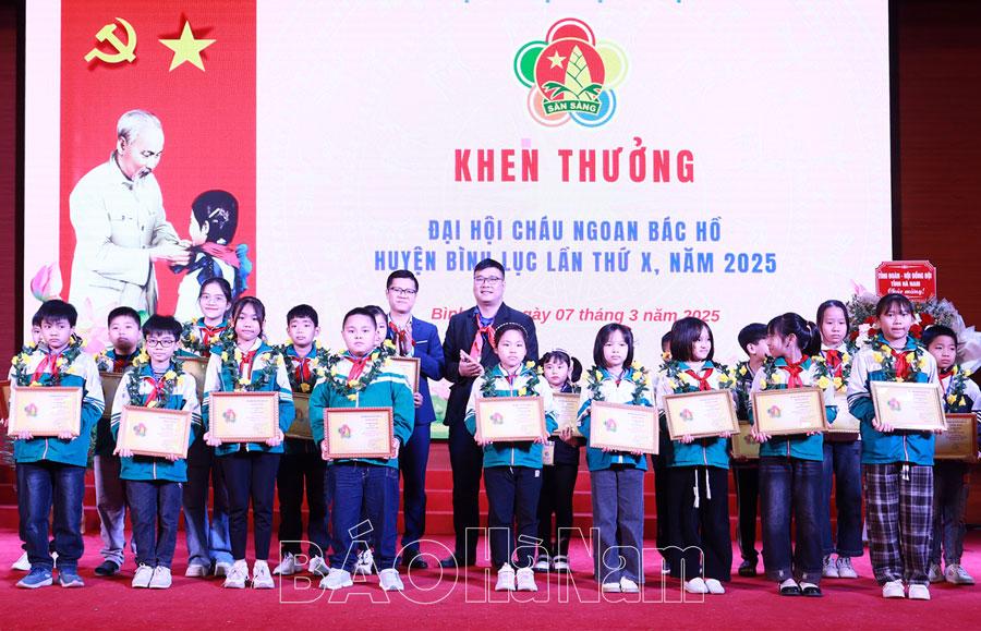 Tự hào Cháu ngoan Bác Hồ