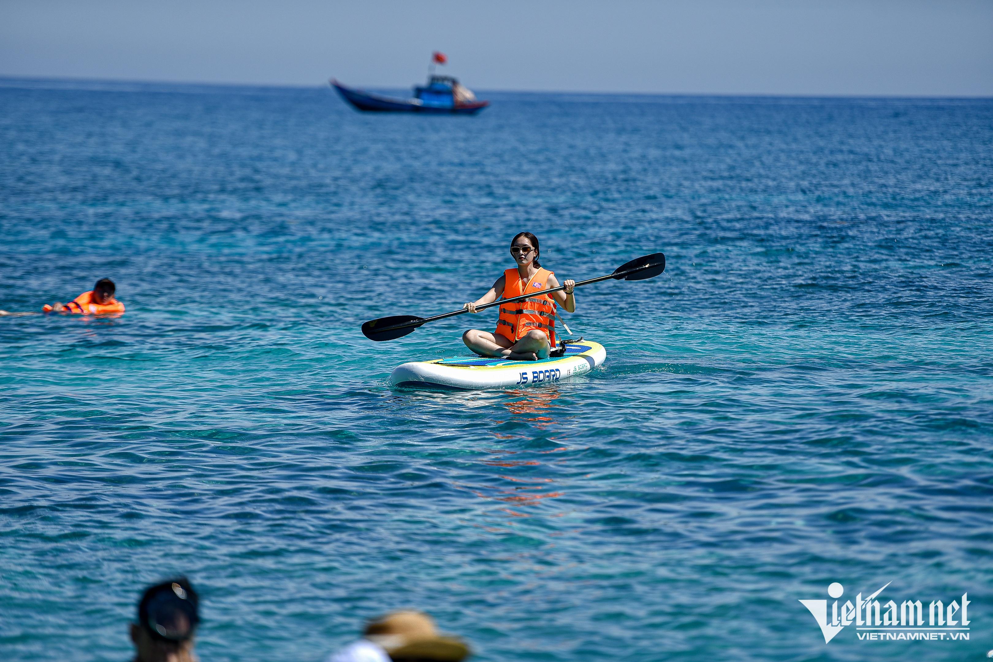 'Bí kíp 4 không' giúp chống say sóng trong hành trình tới thiên đường biển đảo