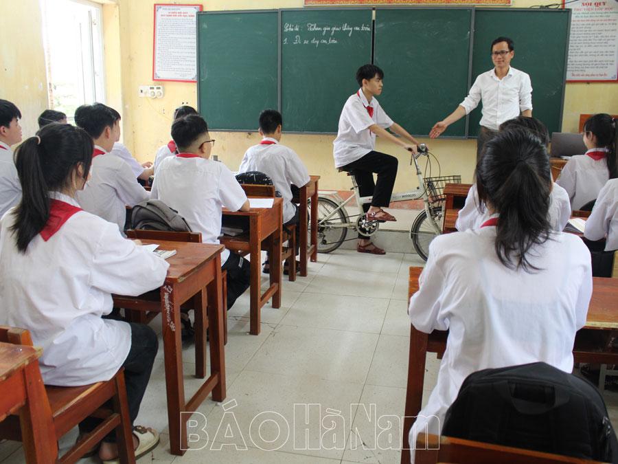 Hiệu quả các hoạt động giáo dục kỹ năng sống cho học sinh ở Trường THCS Thanh Hương