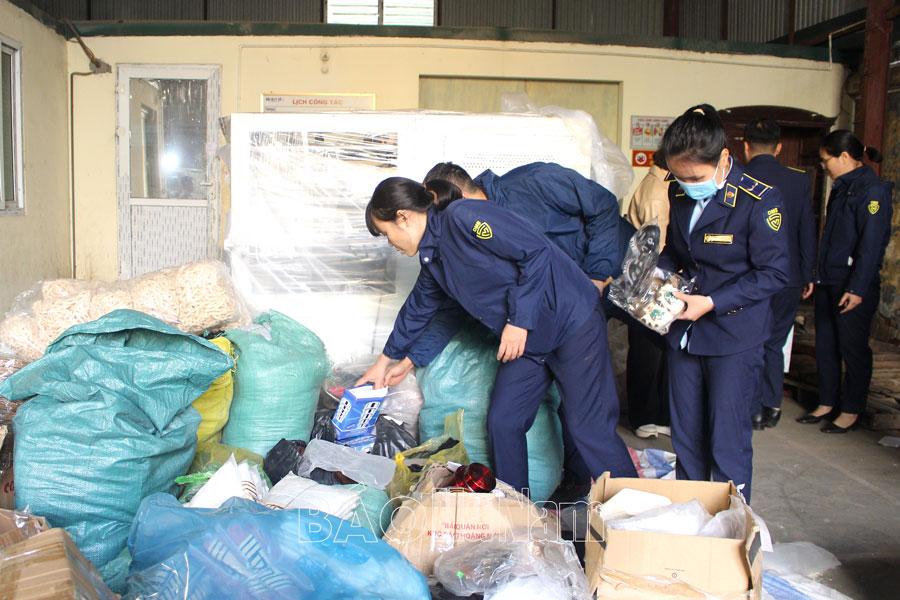 Mở đợt cao điểm đấu tranh ngăn chặn, đẩy lùi tình trạng buôn lậu, gian lận thương mại