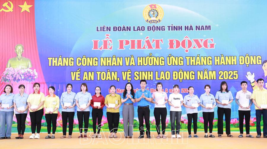 Quan tâm xây dựng nguồn tài chính công đoàn, chăm lo cho người lao động