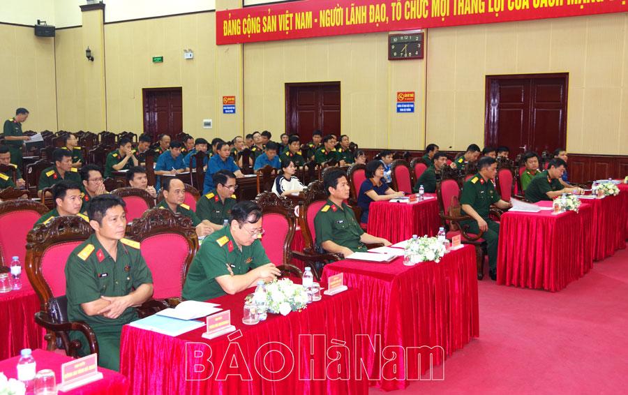 Binh chủng Hóa học tập huấn nâng cao kỹ năng thực hành ứng phó sự cố hóa chất độc hại