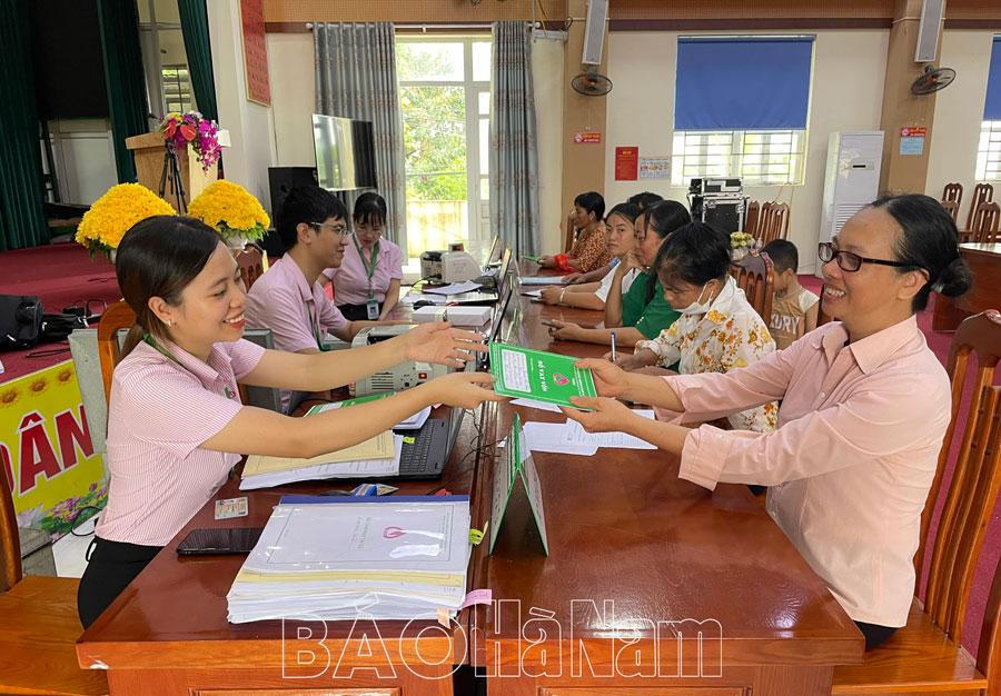 Giảm nghèo từ chính sách đặc thù của tỉnh