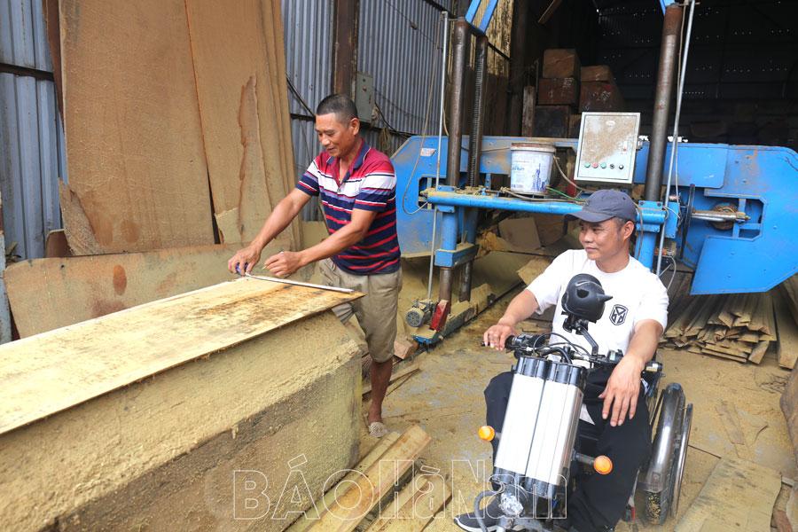 Hỗ trợ tạo sinh kế cho người khuyết tật từ nguồn vốn vay ưu đãi