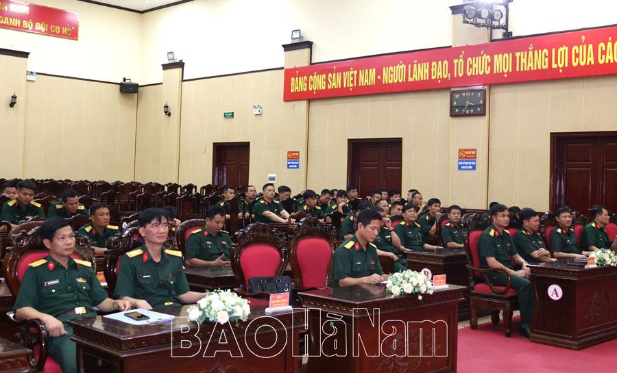 Bộ CHQS tỉnh bế mạc, trao giải hội thi cán bộ quân sự cấp đại đội, tiểu đoàn, trợ lý tham mưu huấn luyện giỏi