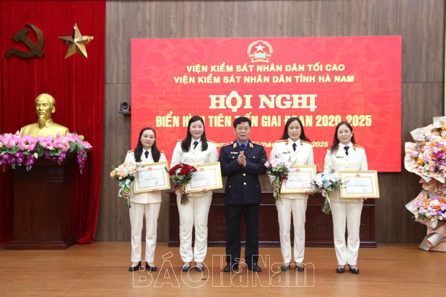 Ngành Kiểm sát nhân dân tỉnh Hà Nam - 65 năm xây dựng và trưởng thành