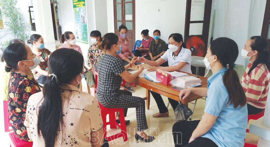 Tiếp tục tạo chuyển biến trong công tác dân số