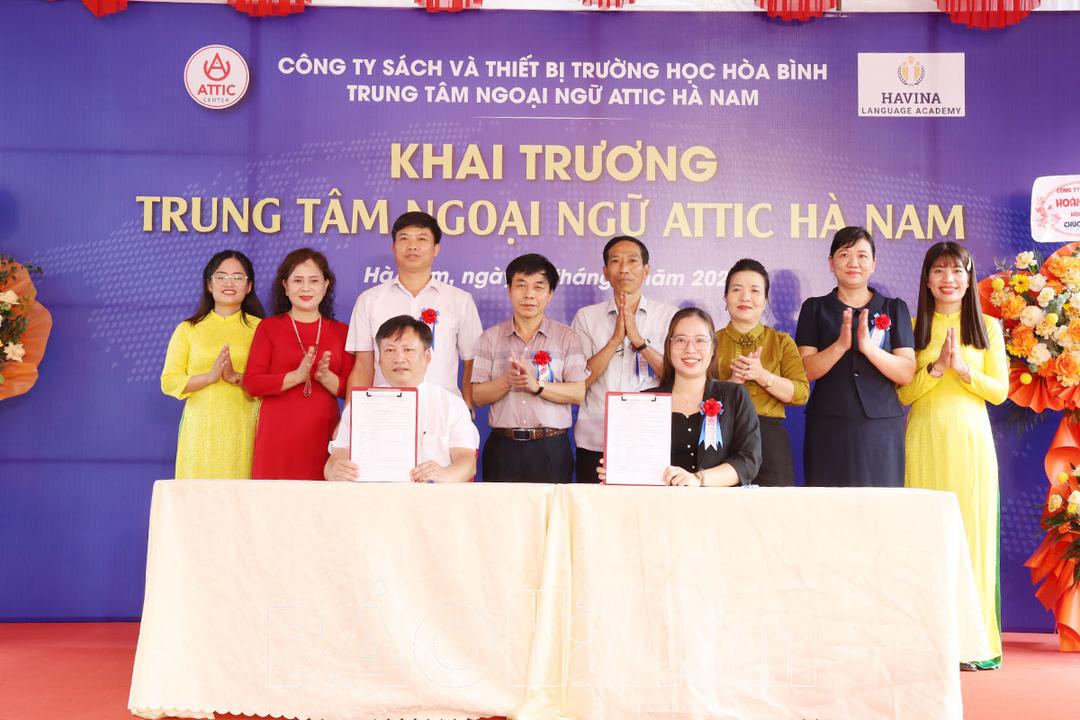 Khai trương Trung tâm ngoại ngữ ATTIC Hà Nam