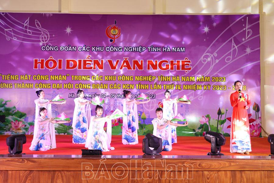 Hội diễn “Tiếng hát công nhân” - Sân chơi bổ ích dành cho công nhân lao động