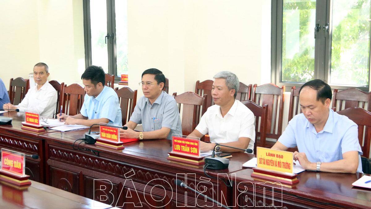 Đồng chí Phó Chủ tịch UBND tỉnh Trần Xuân Dưỡng tiếp công dân định kỳ tháng 9/2023