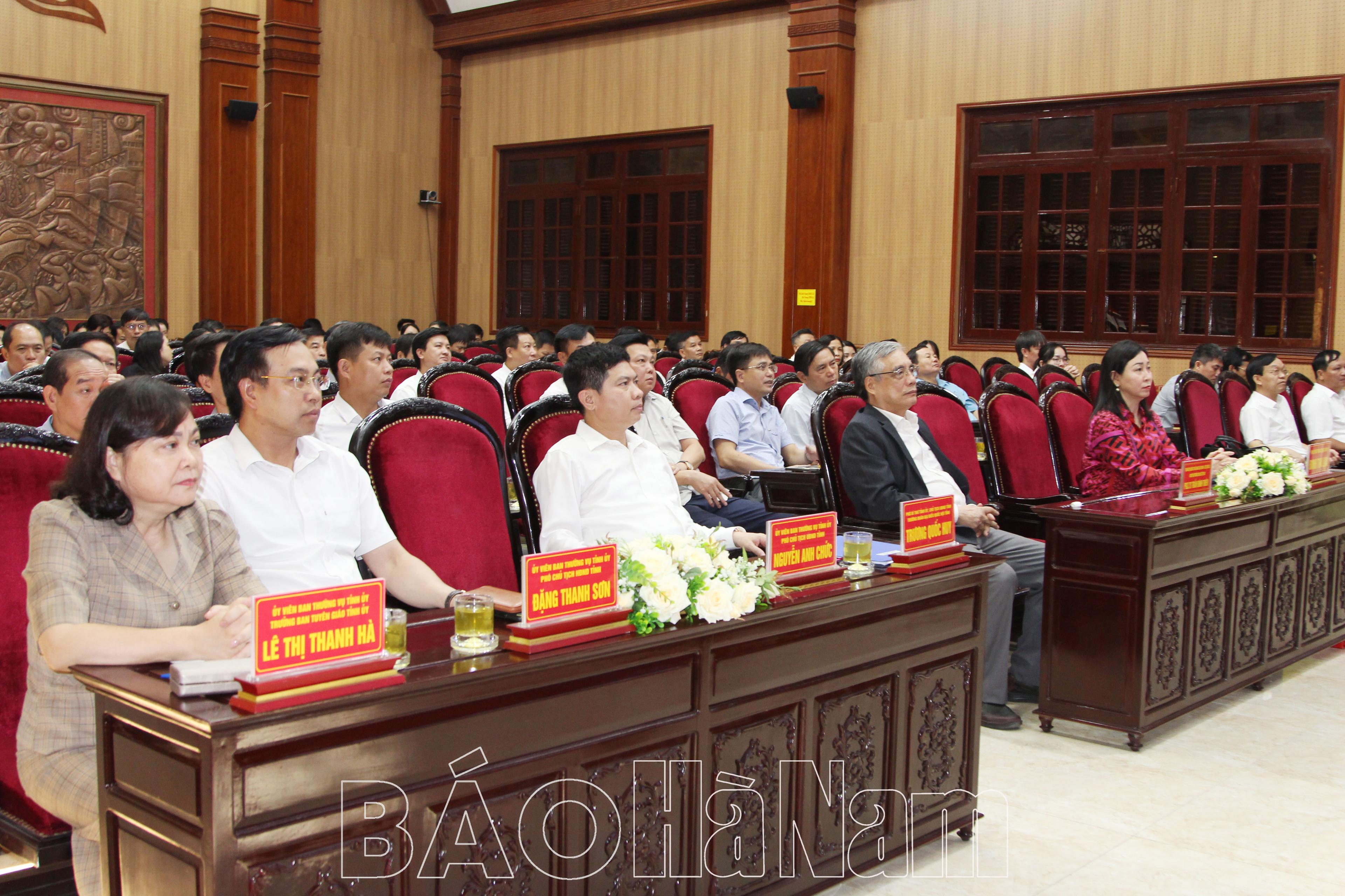 Bồi dưỡng lý luận chính trị, cập nhật kiến thức mới cho cán bộ lãnh đạo, quản lý chủ chốt của tỉnh đợt 2 năm 2023