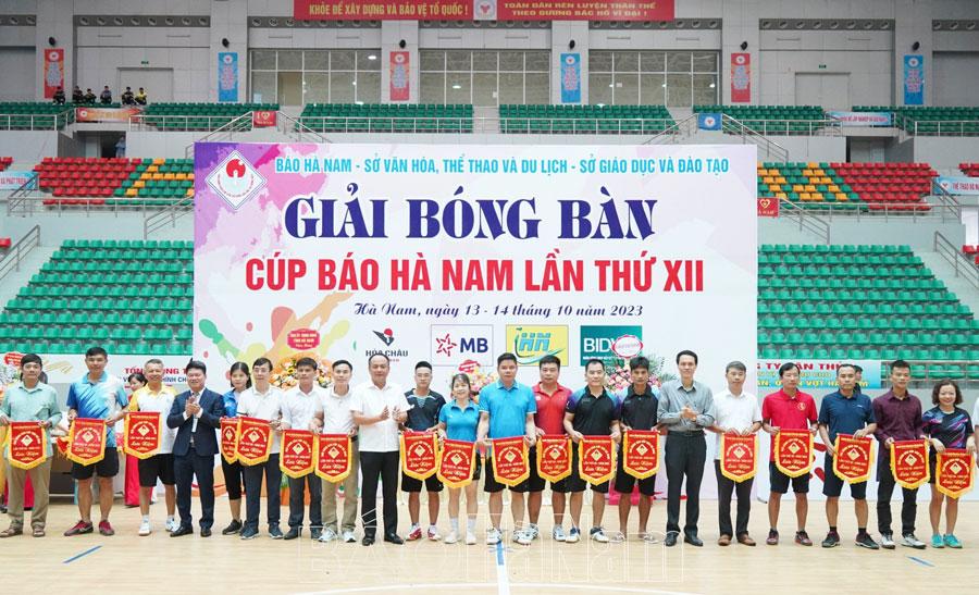 Khai mạc Giải Bóng bàn Cúp Báo Hà Nam lần thứ XII năm 2023