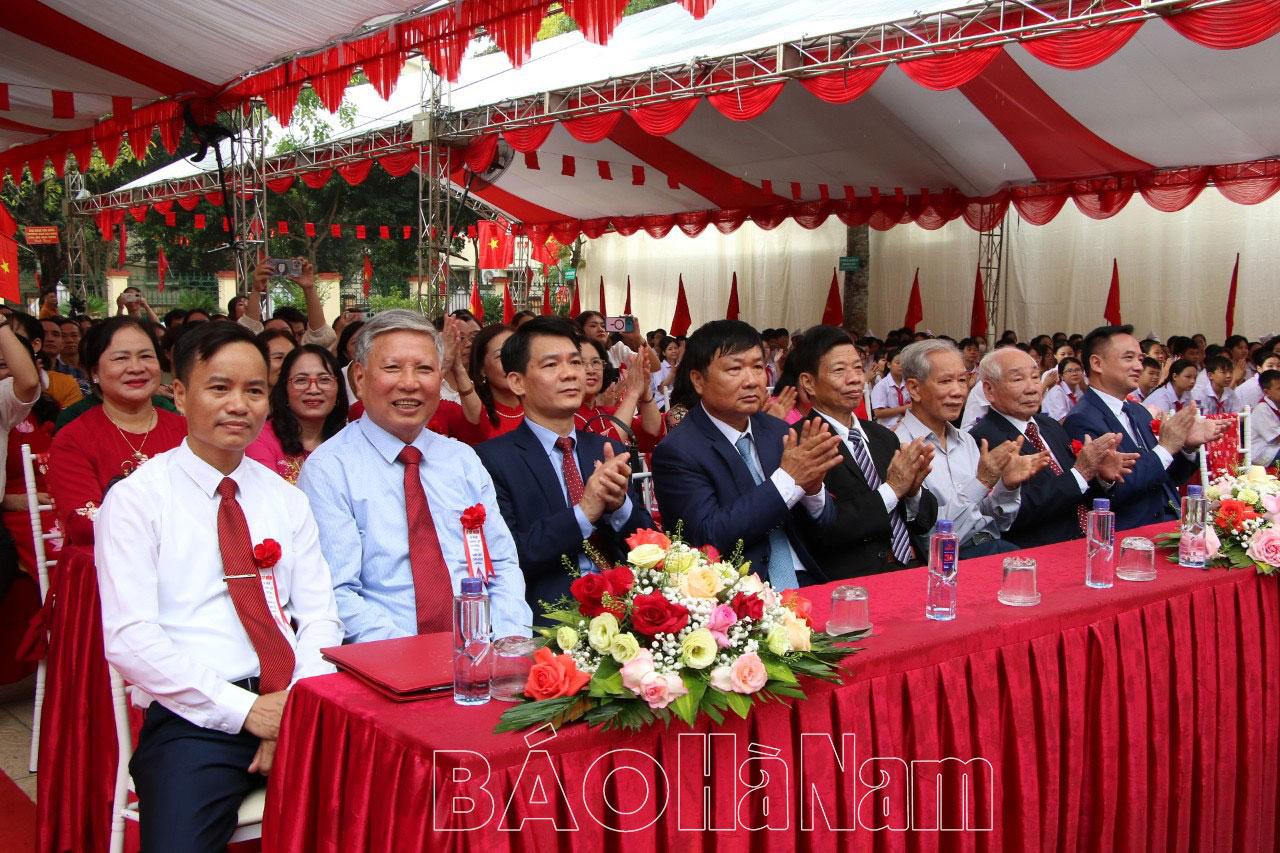 Trường THCS Nam Cao long trọng kỷ niệm 30 năm Ngày thành lập