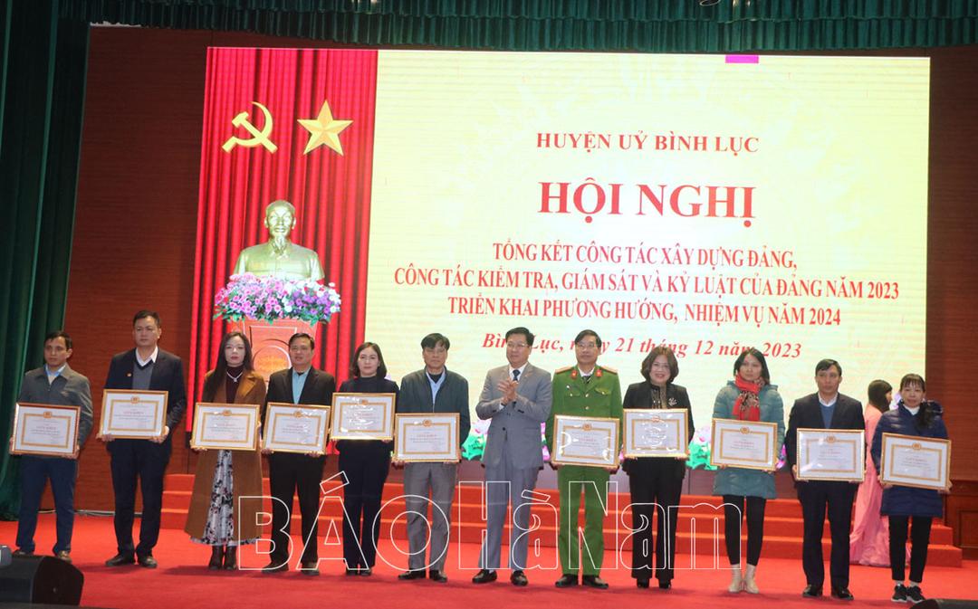 Huyện ủy Bình Lục tổng kết công tác xây dựng Đảng, công tác kiểm tra giám sát và kỷ luật của Đảng năm 2023