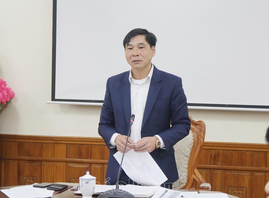 UBND tỉnh nghe báo cáo công tác chuẩn bị tổ chức 3 lễ hội đầu Xuân Giáp Thìn 2024