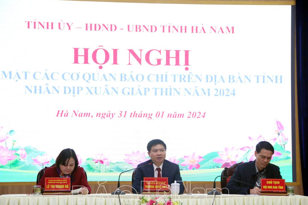 Tỉnh ủy - HĐND - UBND tỉnh gặp mặt các cơ quan báo chí nhân dịp Xuân Giáp Thìn 2024
