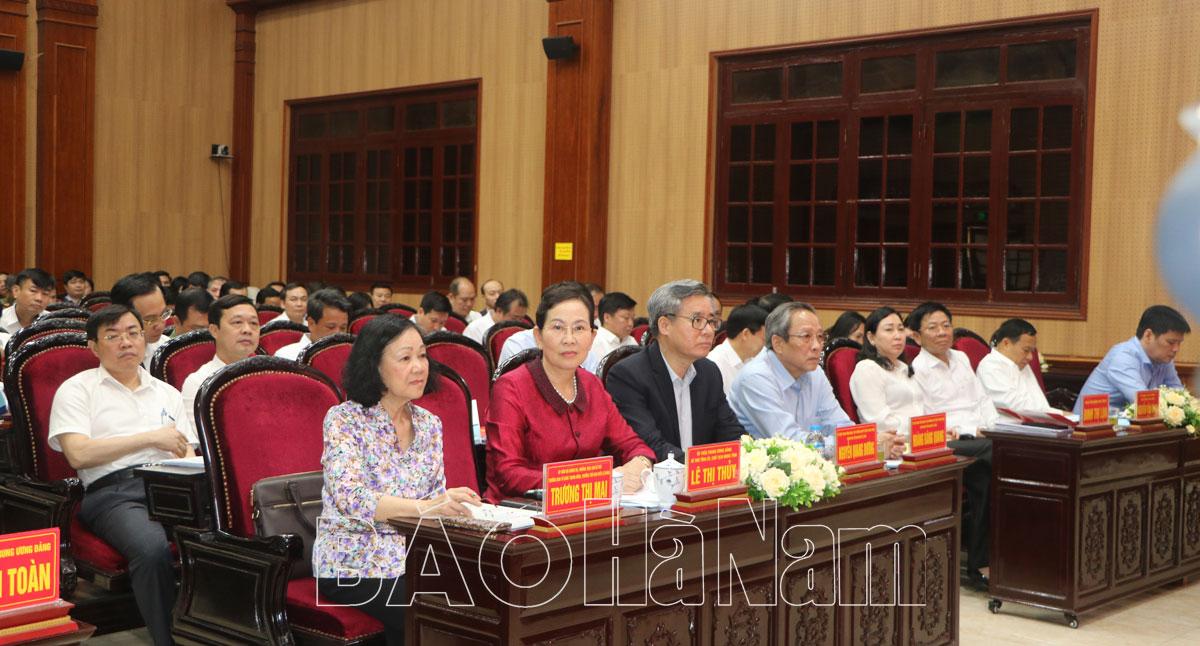 Thường trực Ban Bí thư, Trưởng Ban Tổ chức Trung ương Trương Thị Mai dự Hội nghị tổng kết công tác xây dựng Đảng 5 năm 2020-2025 tại Hà Nam