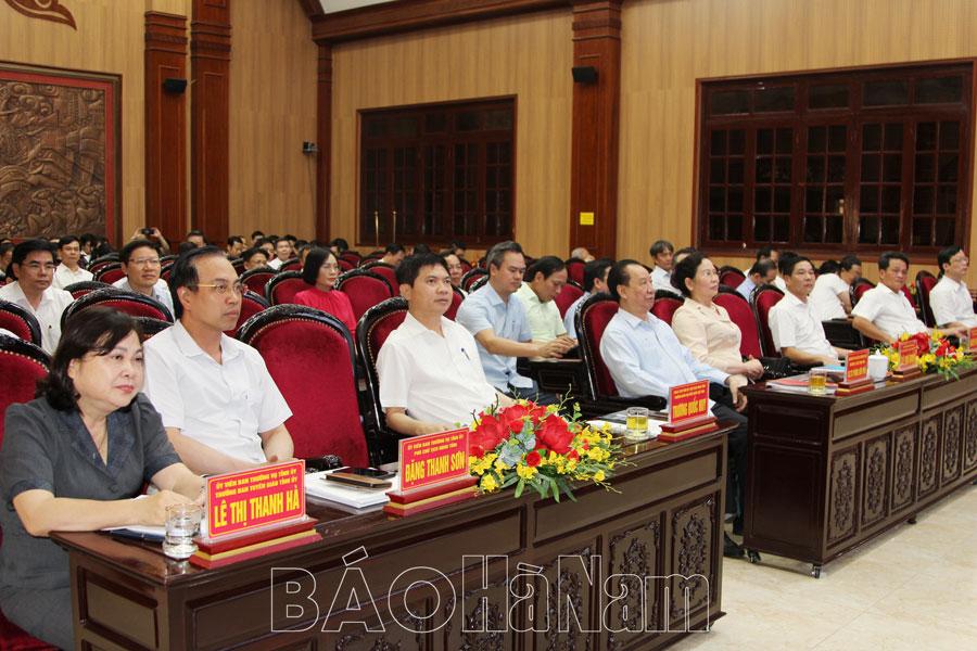 Bồi dưỡng lý luận chính trị, cập nhật kiến thức mới cho đội ngũ cán bộ lãnh đạo, quản lý chủ chốt của tỉnh đợt 1 năm 2024