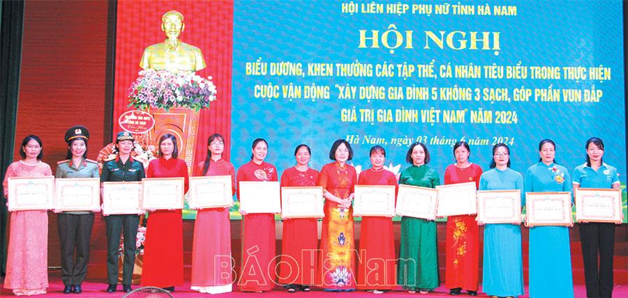 Ghi nhận sau nửa nhiệm kỳ thực hiện nghị quyết đại hội phụ nữ các cấp