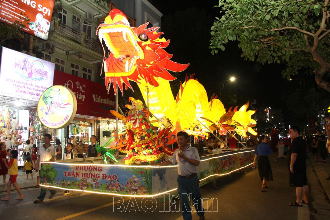 Đêm chung kết và trao giải Cuộc thi mô hình đèn Trung thu thành phố Phủ Lý năm 2024