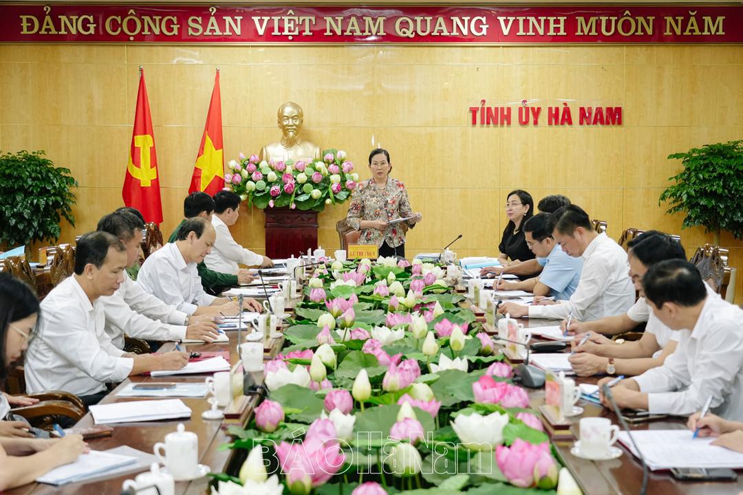 Thường trực Tỉnh ủy làm việc với Thường trực các huyện, thị, thành ủy, đảng ủy trực thuộc