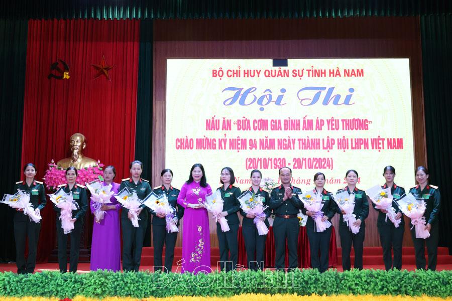 Bộ CHQS tỉnh tổ chức hội thi nấu ăn “Bữa cơm gia đình ấm áp yêu thương"