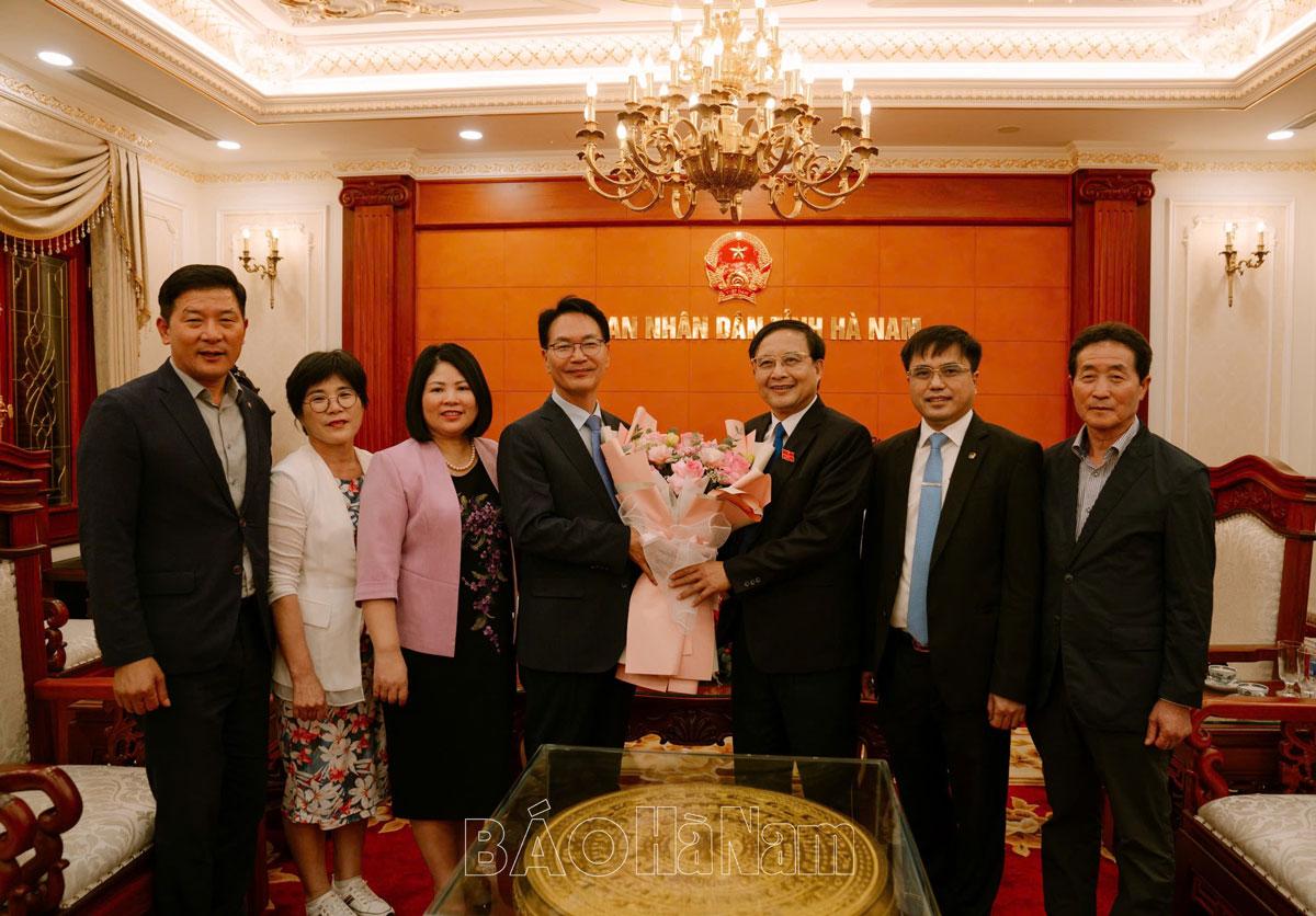 Lãnh đạo UBND tỉnh làm việc với Đoàn công tác quận Gochang, Jeonbuk (Hàn Quốc)