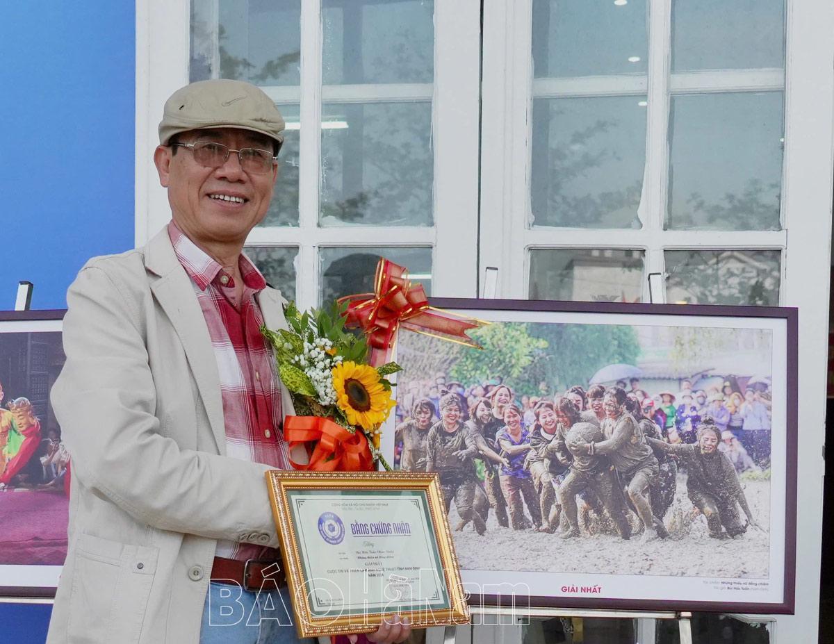 Nhà báo Bùi Hữu Tuấn đoạt giải Nhất Cuộc thi “Ảnh nghệ thuật Nam Định” năm 2024