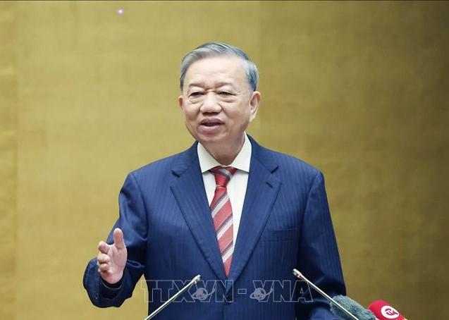 Tinh gọn bộ máy - Khẩn trương, quyết liệt trong chỉ đạo của Tổng Bí thư