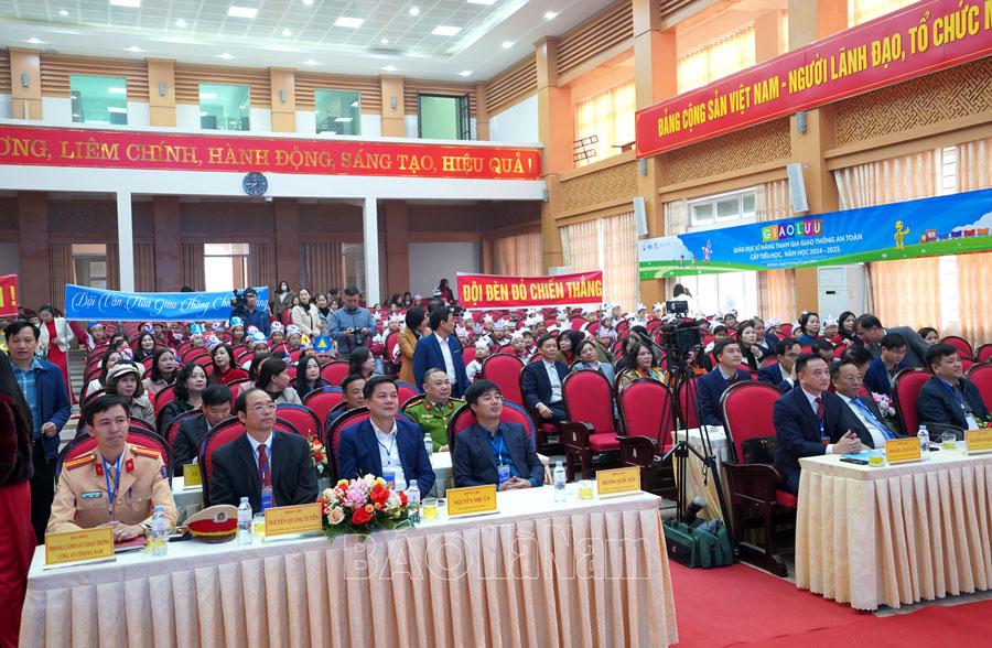 Giao lưu Giáo dục kỹ năng tham gia giao thông an toàn cấp tiểu học