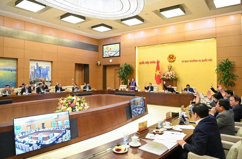 Hỗ trợ người dân, doanh nghiệp, tạo thêm động lực phát triển kinh tế - xã hội