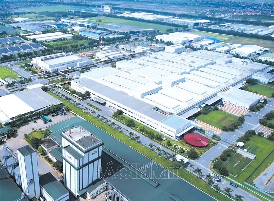 Hoạt động sản xuất công nghiệp tại các KCN: Điểm sáng trong bức tranh kinh tế