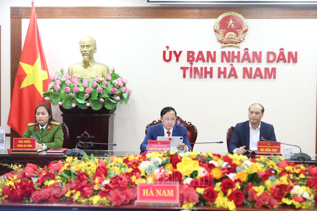 Thủ tướng Phạm Minh Chính: Năm 2025, chuyển đổi số cần xác định rõ nhiệm vụ, giải pháp trọng tâm mang tính tăng tốc, bứt phá