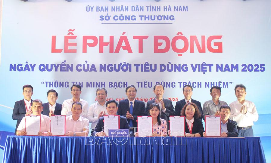 Phát động Ngày quyền của người tiêu dùng Việt Nam năm 2025