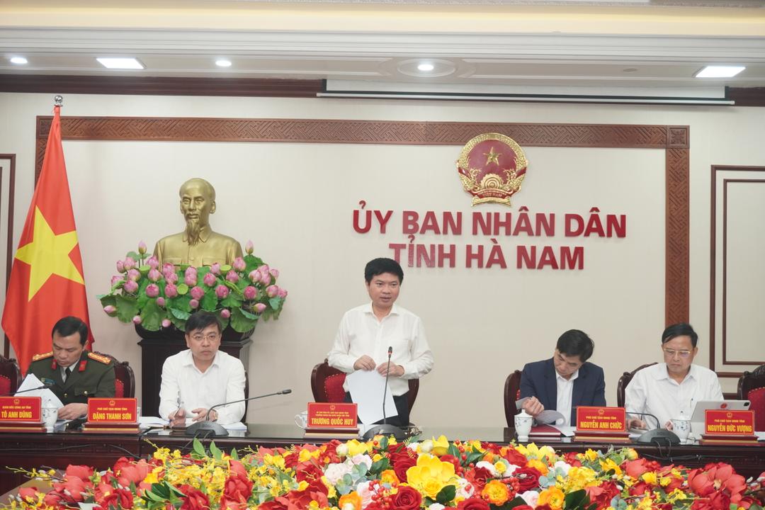 UBND tỉnh thảo luận các nội dung trình Kỳ họp chuyên đề, HĐND tỉnh khóa XIX