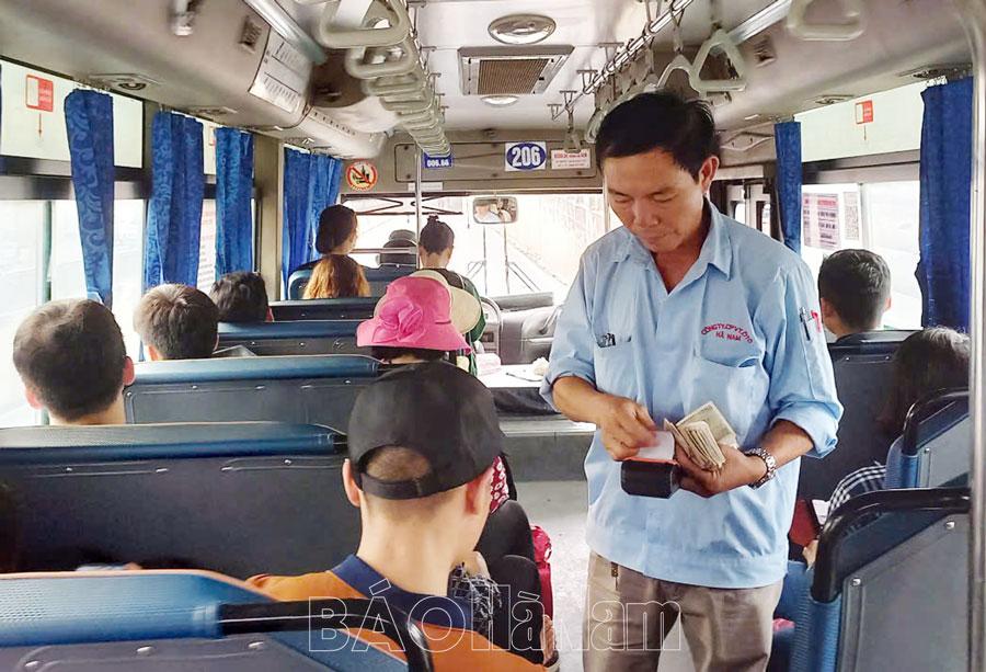 Bảo đảm vận tải hành khách an toàn dịp nghỉ lễ 30/4 và 01/5