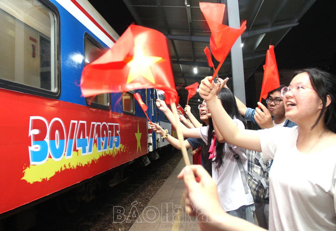 Đoàn tàu Thống Nhất Bắc Nam – Hành trình kết nối