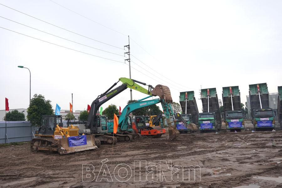 Phấn đấu hoàn thành mục tiêu tăng trưởng kinh tế