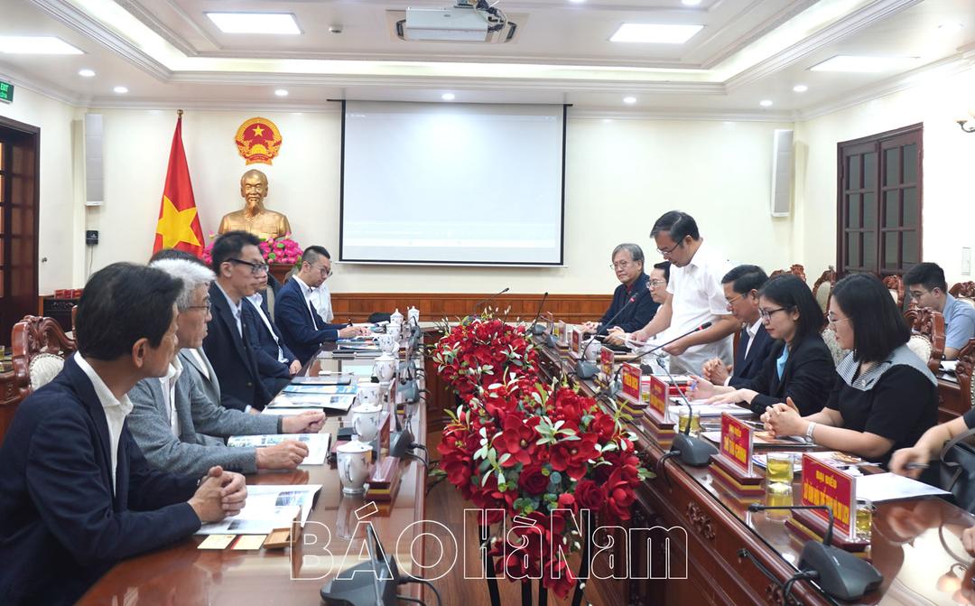 UBND tỉnh làm việc với Đoàn công tác của Sở Công nghiệp và Du lịch thành phố Nagahama