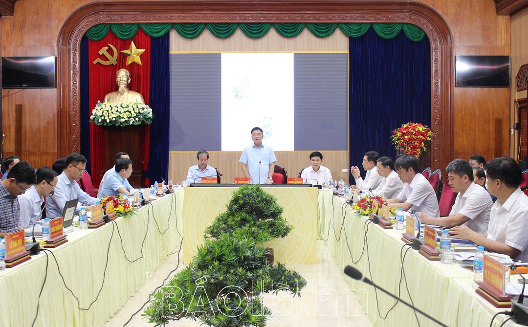 Phó Thủ tướng Lê Thành Long làm việc với UBND tỉnh về triển khai thực hiện Đề án Xây dựng Khu Đại học Nam Cao