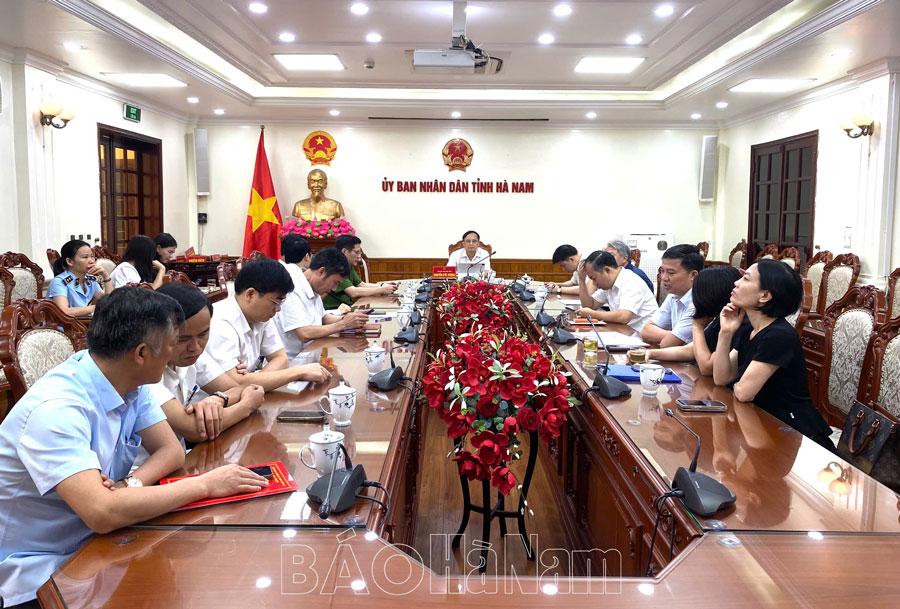 Đánh giá đợt cao điểm đấu tranh chống buôn lậu, gian lận thương mại và hàng giả trong lĩnh vực y tế