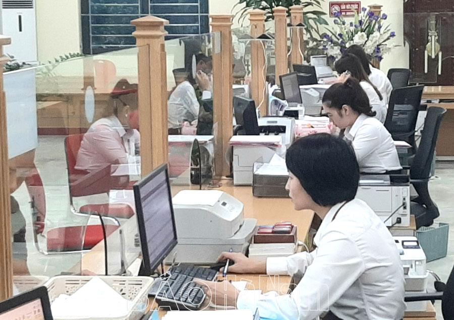 Lãi suất huy động tiết kiệm có xu hướng giảm