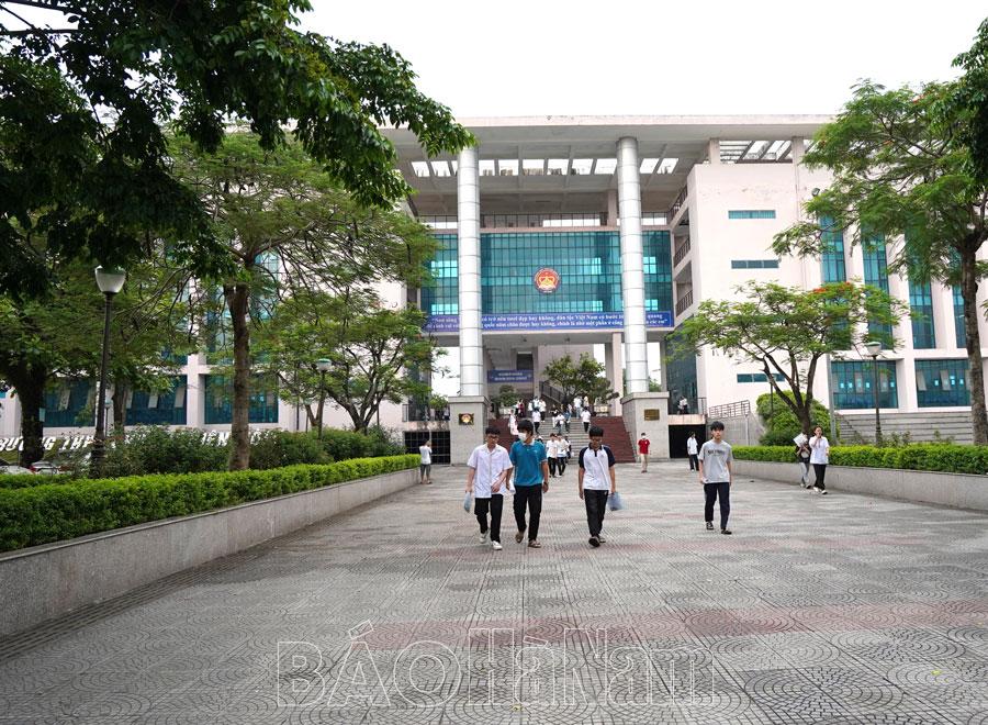 Hoàn thành các môn thi vào lớp 10 chuyên Biên Hòa năm học 2025-2026