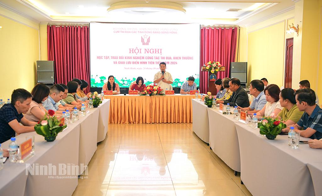 Quang cảnh hội nghị.