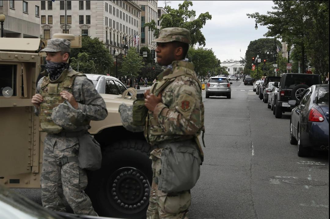 Lực lượng Vệ binh quốc gia Mỹ gác tại Olympia, bang Washington. Ảnh tư liệu