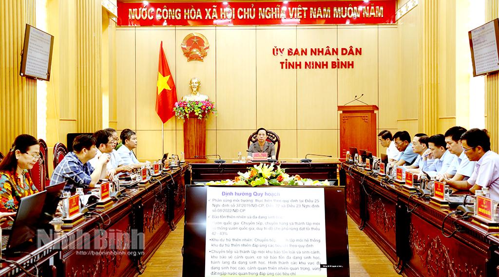 Các đại biểu dự hội nghị tại điểm cầu tỉnh Ninh Bình.