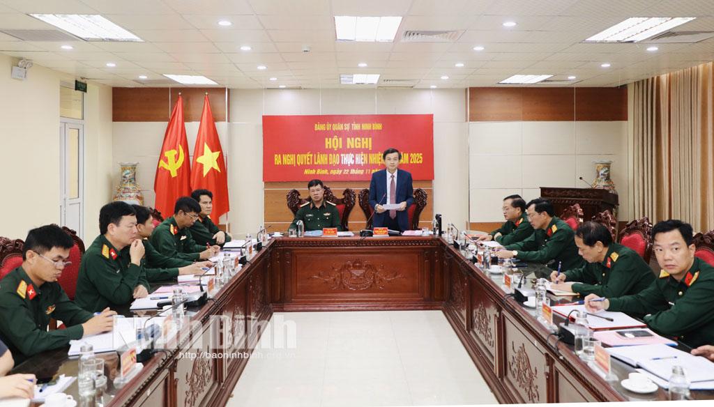 Các đại biểu dự hội nghị.