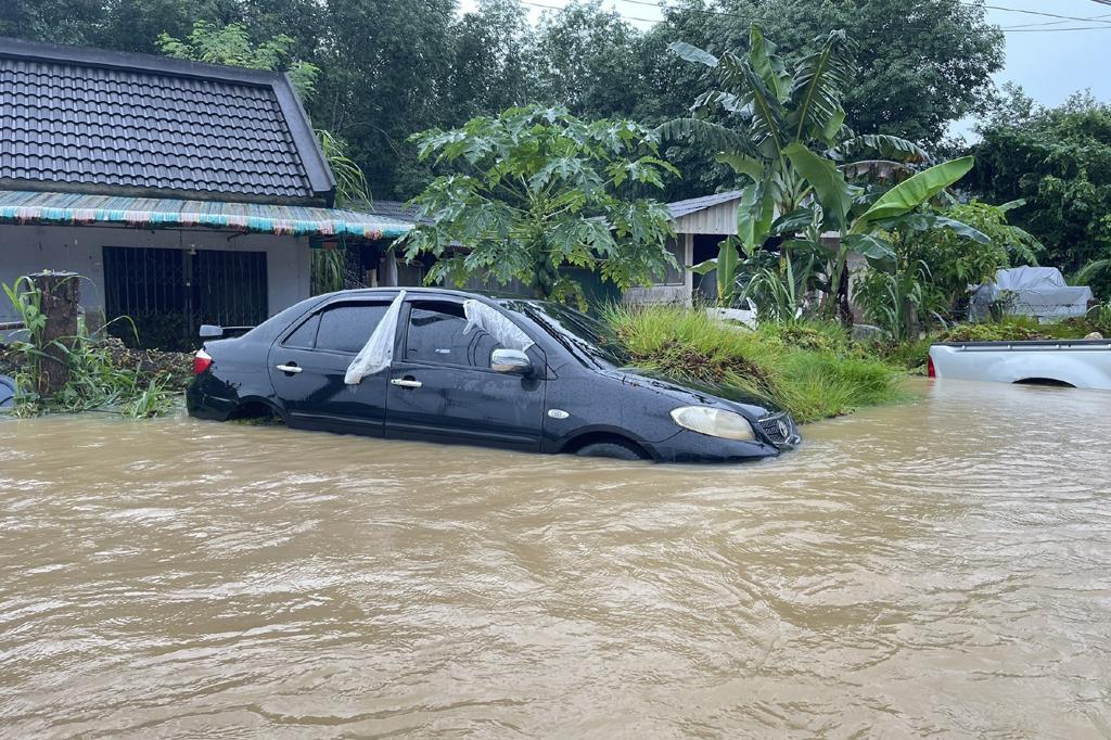 Ngập lụt tại Yala (Thái Lan) ngày 3/12/2024. Ảnh: THX/TTXVN